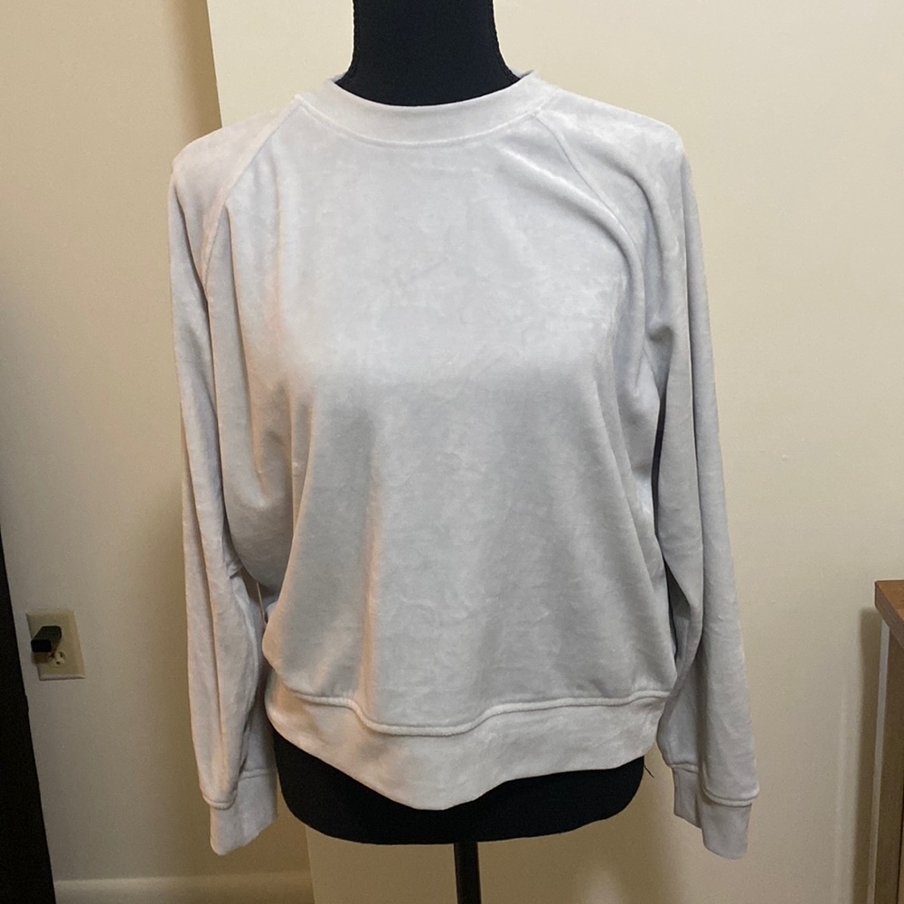 Lou & Grey crop pull over